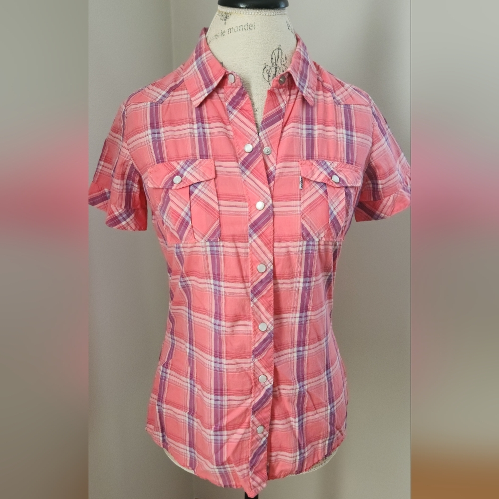 LEVIS Pink Plaid Short Sleeve Women's Shirt 100% Cotton SIZE S